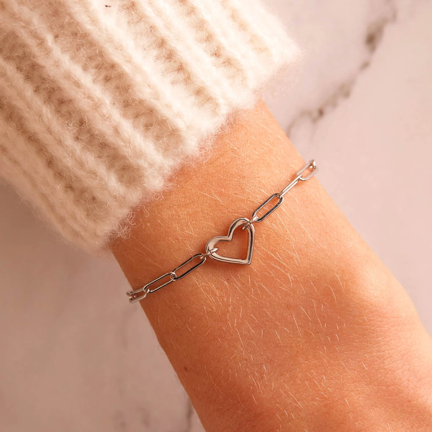 Open Heart Paperclip Chain Bracelet 9 Open Heart Paperclip Chain Bracelet - Image 9
