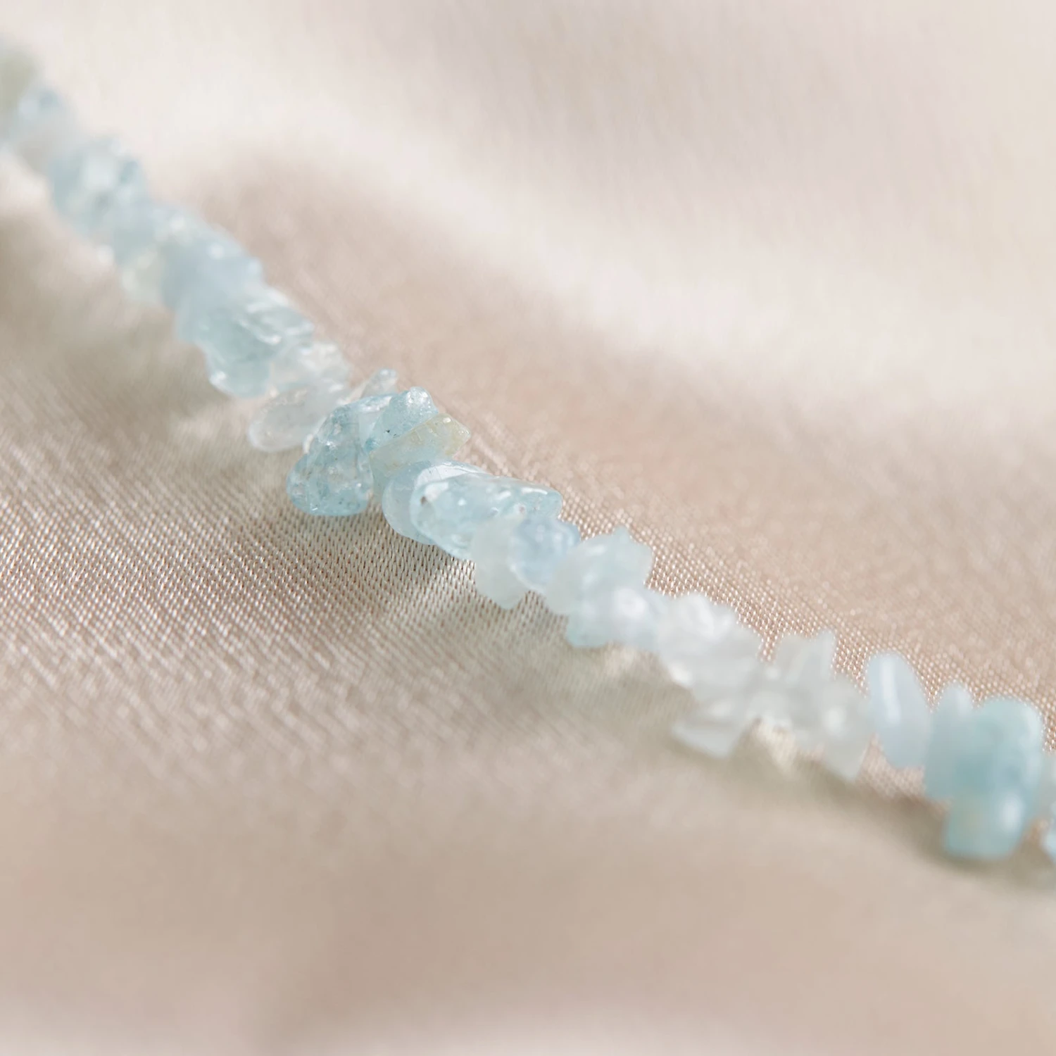 Aquamarine Gemstone Chip Choker 3 Aquamarine Gemstone Chip Choker - Image 3