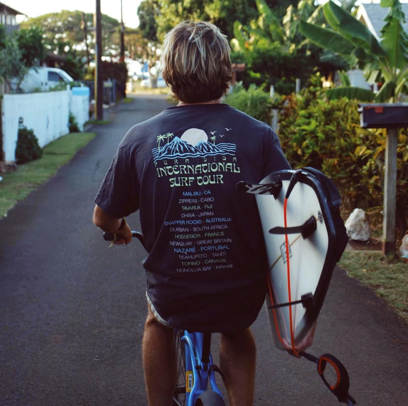 International Surf Tour Crewneck Tee - Image 9
